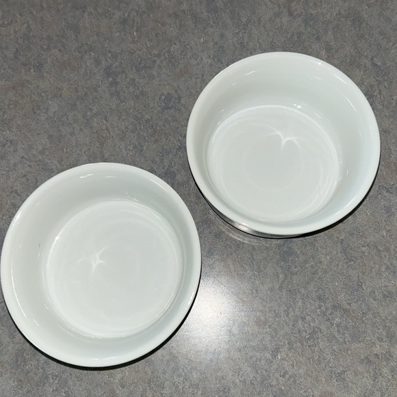 Bone dry pet food bowls. Both for $15. Mint green and white. Ceramic - Picture 2 of 3